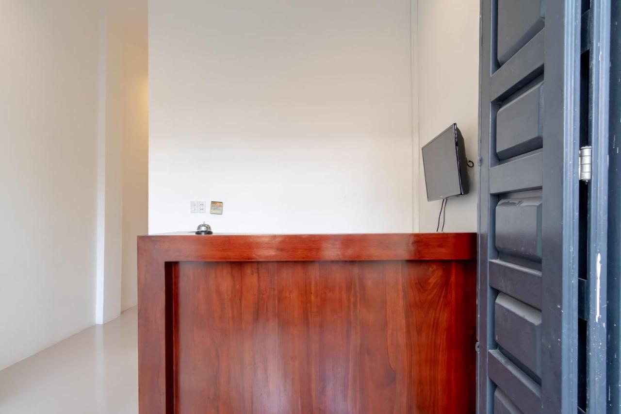 Urbanview Os Residence Medan By Reddoorz Ngoại thất bức ảnh