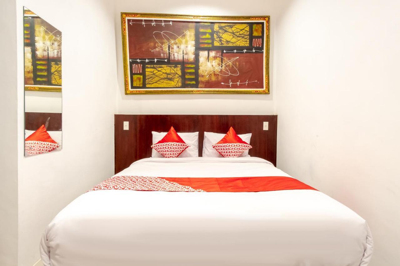 Urbanview Os Residence Medan By Reddoorz Ngoại thất bức ảnh