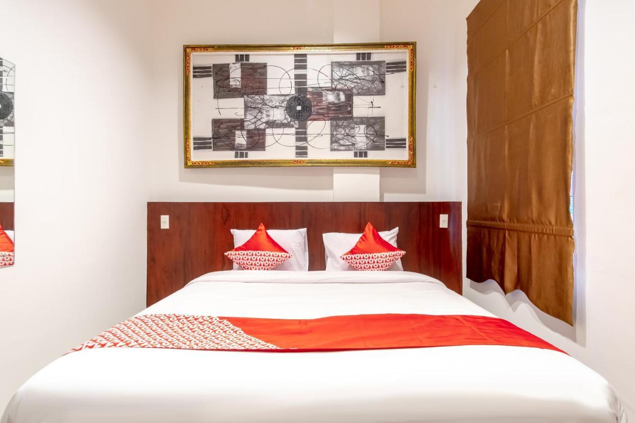 Urbanview Os Residence Medan By Reddoorz Ngoại thất bức ảnh