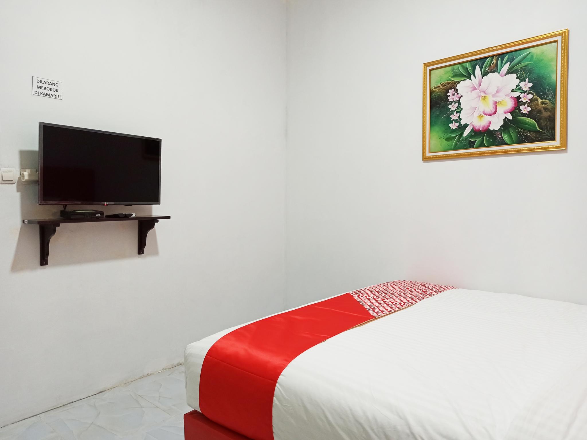 Urbanview Os Residence Medan By Reddoorz Ngoại thất bức ảnh